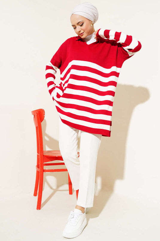 Tunique rouge à rayures en maille et col chemise