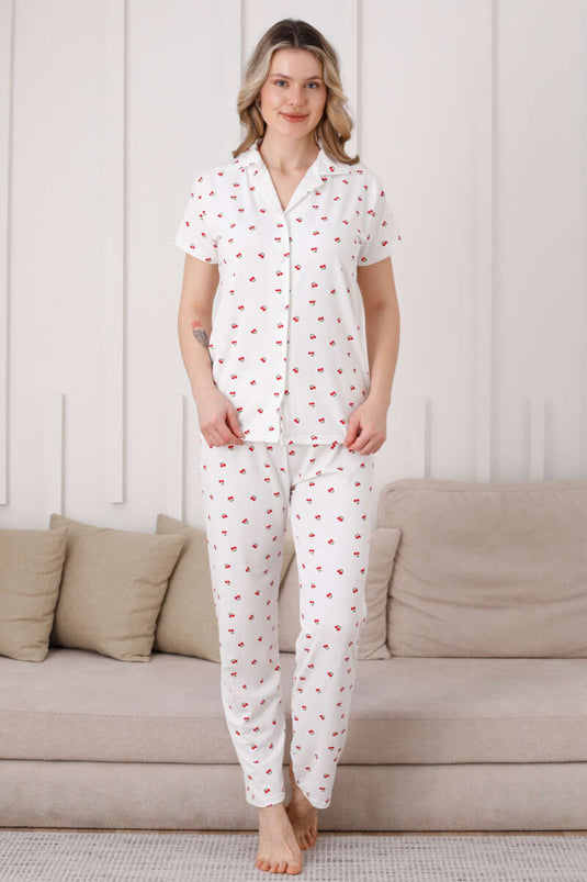 Ensemble pyjama blanc à manches courtes et col chemise cerise