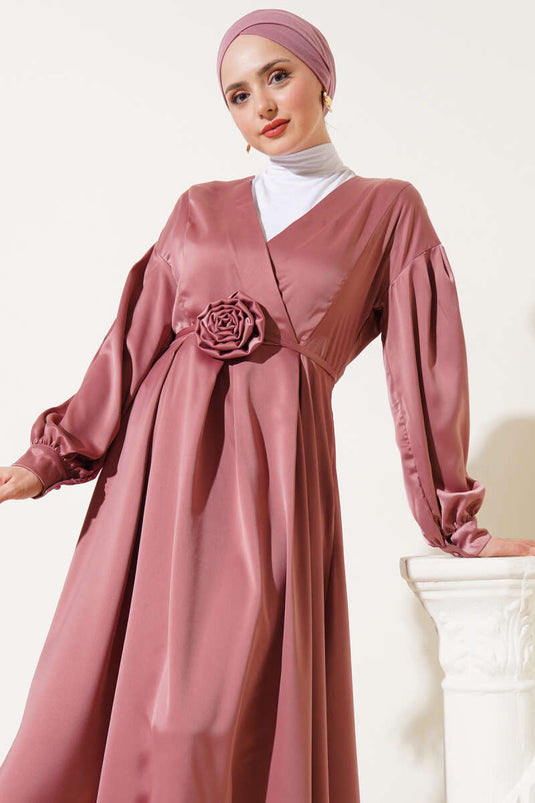 Robe en satin avec accessoires roses, Dusty Rose