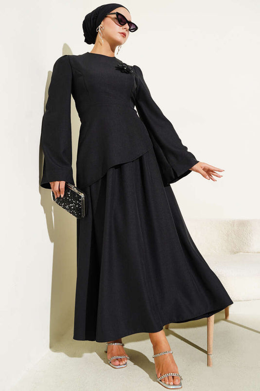 Gül Broşlu Etekli İkili Takım Siyah