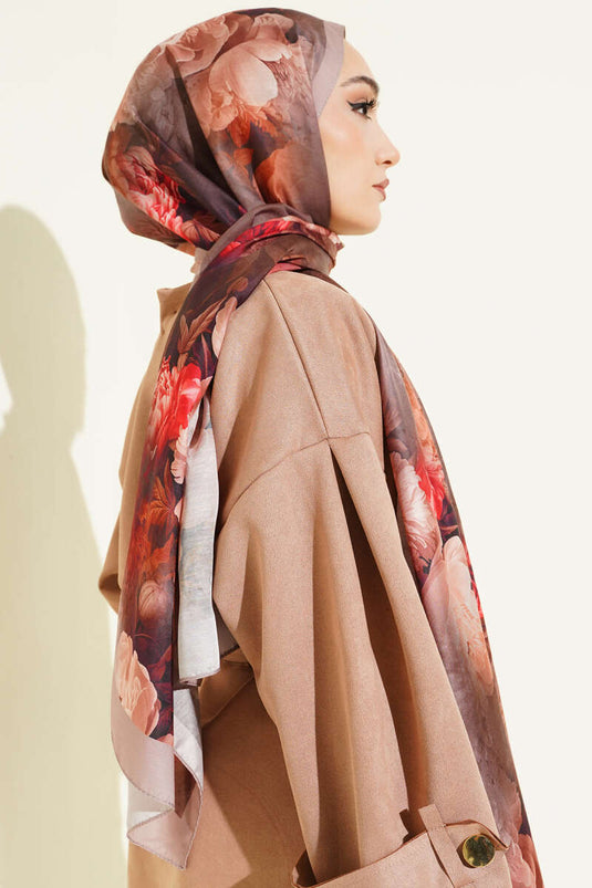 Châle doux à motif de rose couleur vison