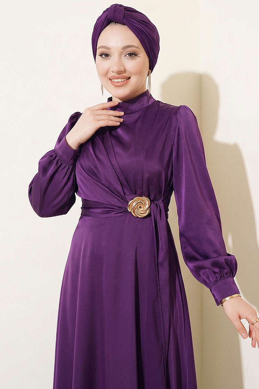 Robe de soirée en satin avec boucle Gül, violet