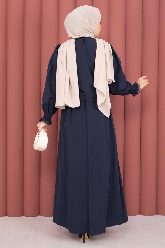 Ensemble deux pièces avec robe à bande en guipure bleu marine