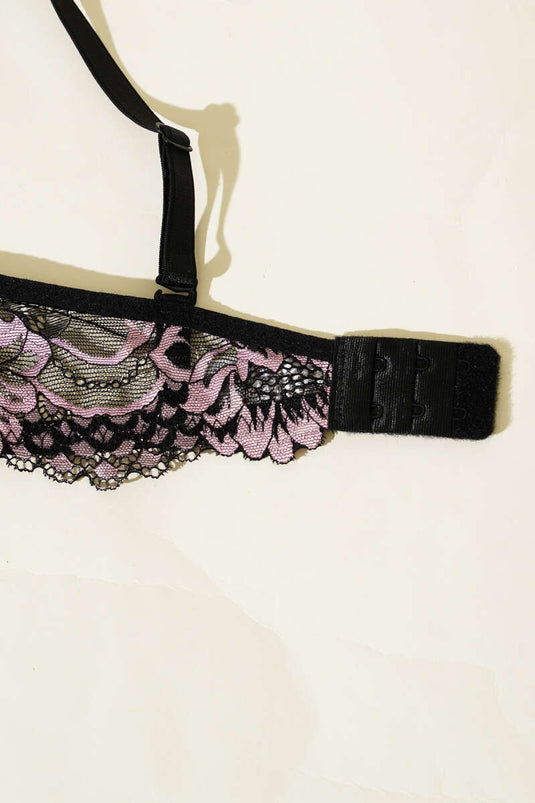 حمالة صدر غير مبطنة ومزينة بالدانتيل باللون الأسود والوردي