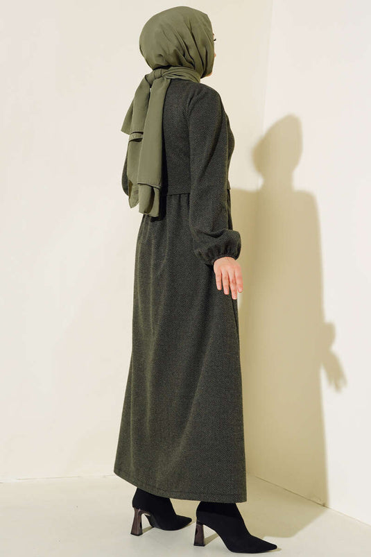 Magnifique Col Chevrons Abaya Kaki