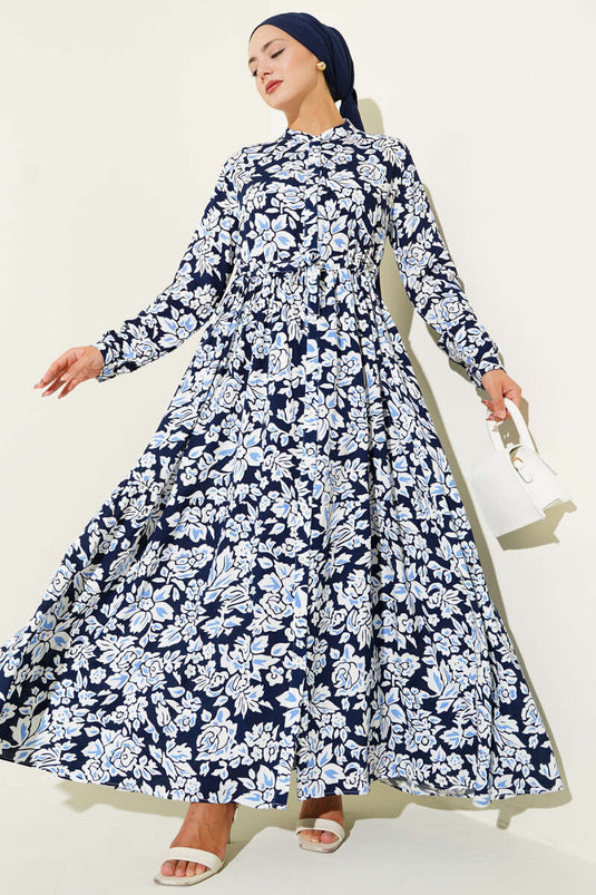 فستان بنقشة مميزة، بياقة صينية وخصر مرتفع، باللون الأزرق الداكن