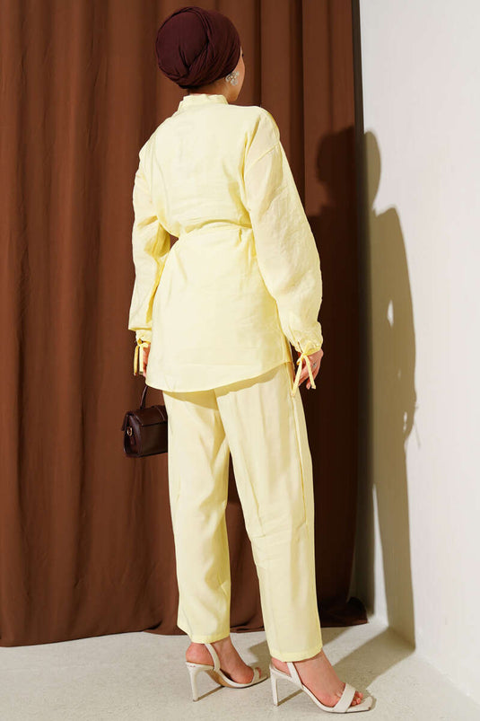 Double Breasted British Buttoned Suit Yellow