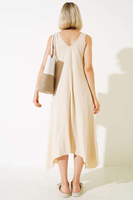 فستان بحزام خواتم بيج