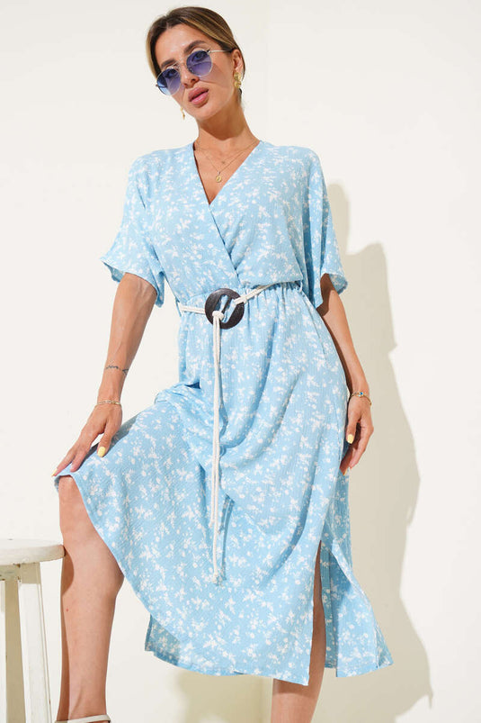 فستان مزهر بحزام من القش، أزرق