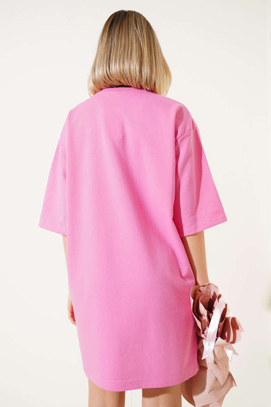 تي شيرت أساسي طويل بخيطين باللون الوردي