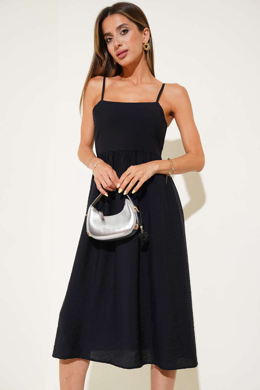 فستان جيبيل ذو الأشرطة الرفيعة، أسود