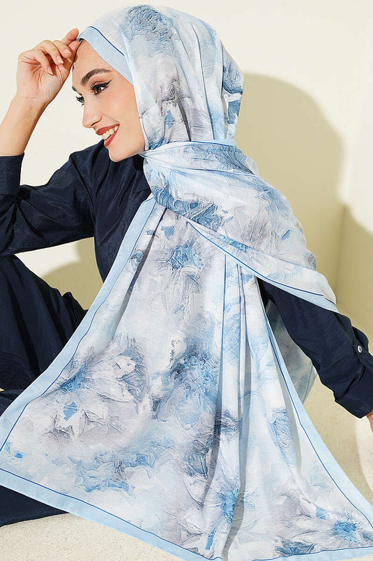 Pañuelo Floral Azul Bebé Con Detalle De Rayas Finas