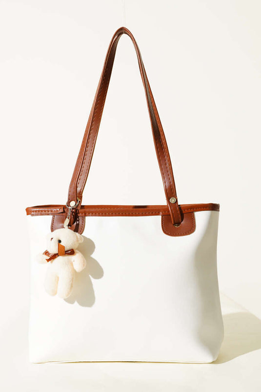 İnce Kulplu Ayıcık Aksesuarlı Çanta Beyaz