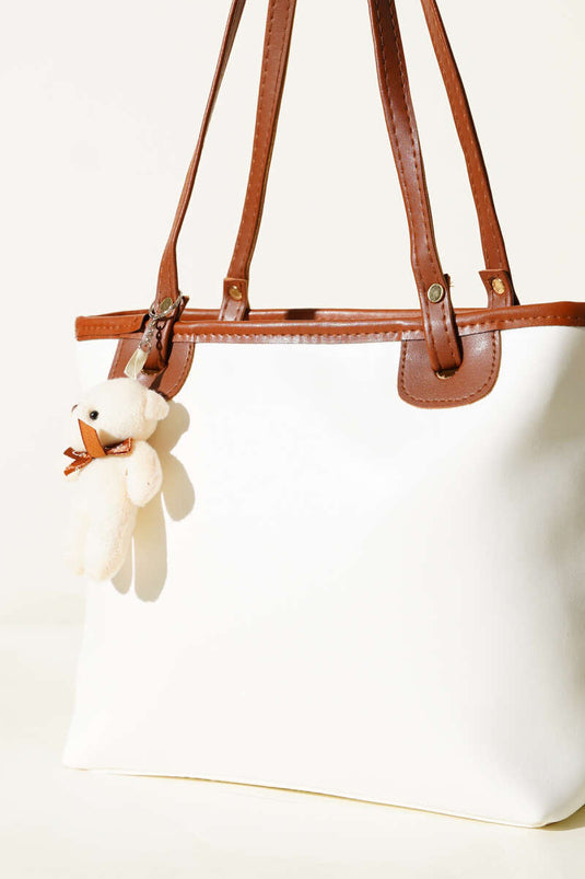 İnce Kulplu Ayıcık Aksesuarlı Çanta Beyaz