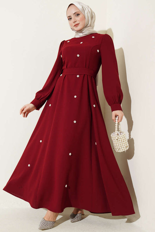 Robe Burgundy À Fleurs Avec Ceinture