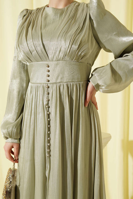 Robe de soirée drapée avec détail perlé vert pistache