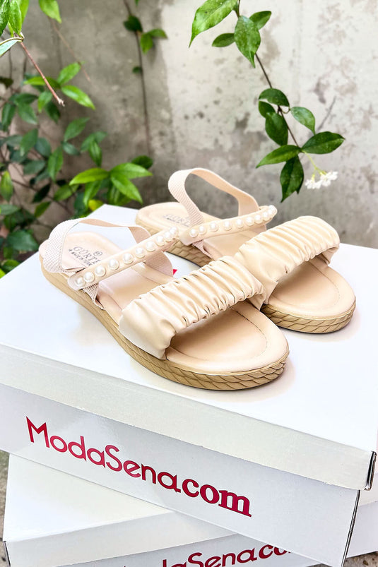 İnci Detaylı Sandalet Bej