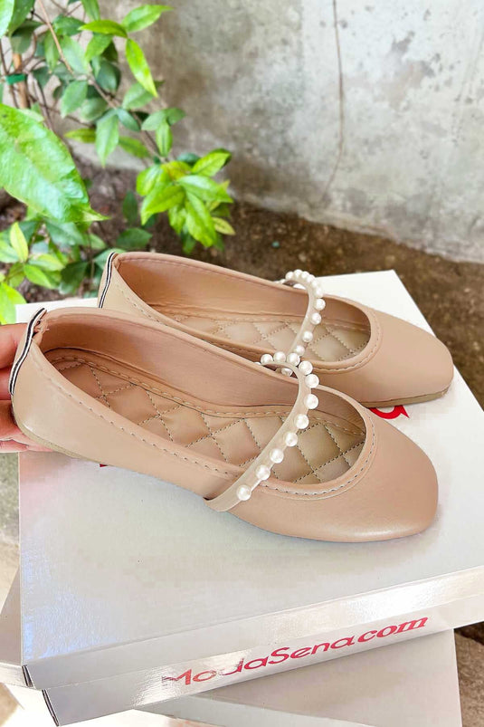 Einriemer-Ballerinas mit Perlendetail, Dunkelbeige