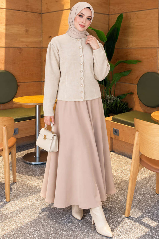 Chaqueta De Punto Beige Con Botones De Perla