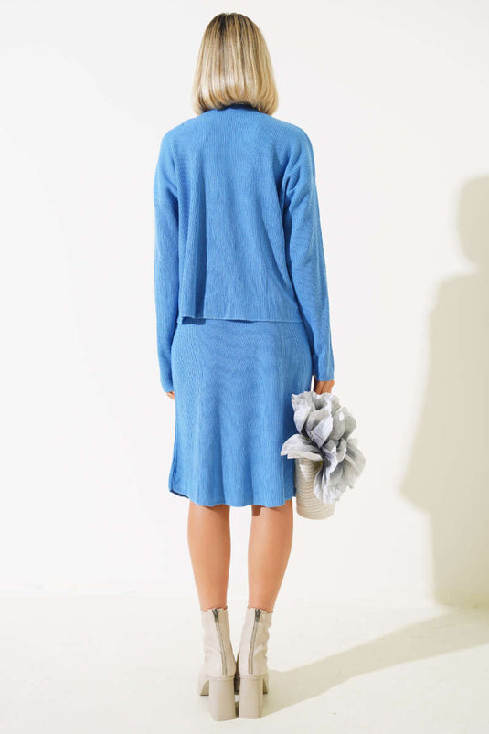 Ensemble deux pièces en maille indigo orné de perles, jupe