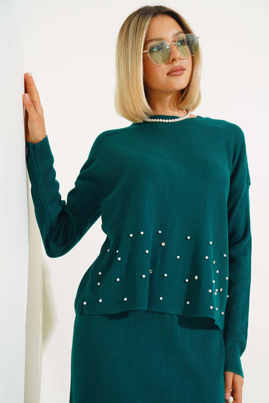 Ensemble deux pièces en maille orné de perles, jupe et tailleur émeraude