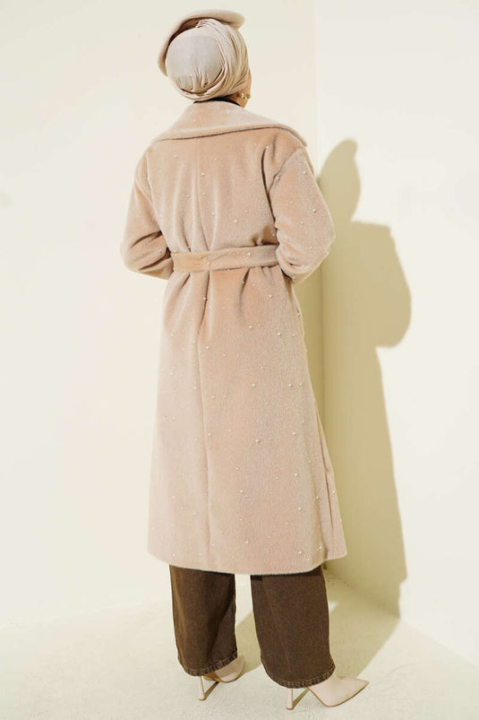Perlenverzierter Goldfox-Mantel Beige