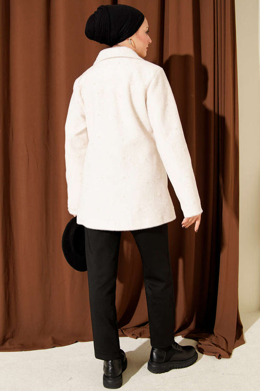 İncili Düğmeli Tay Tüyü Kaban Bej