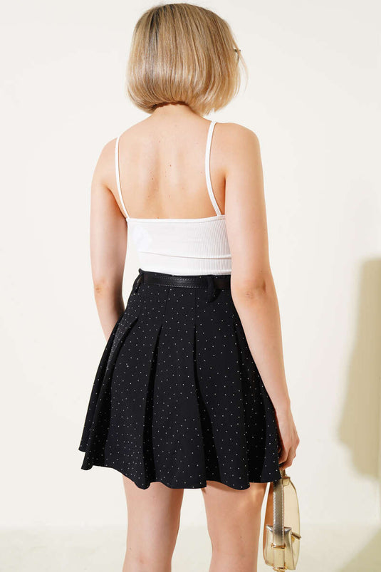 Body mit Seilträgern und gerippten Druckknöpfen in Ecru