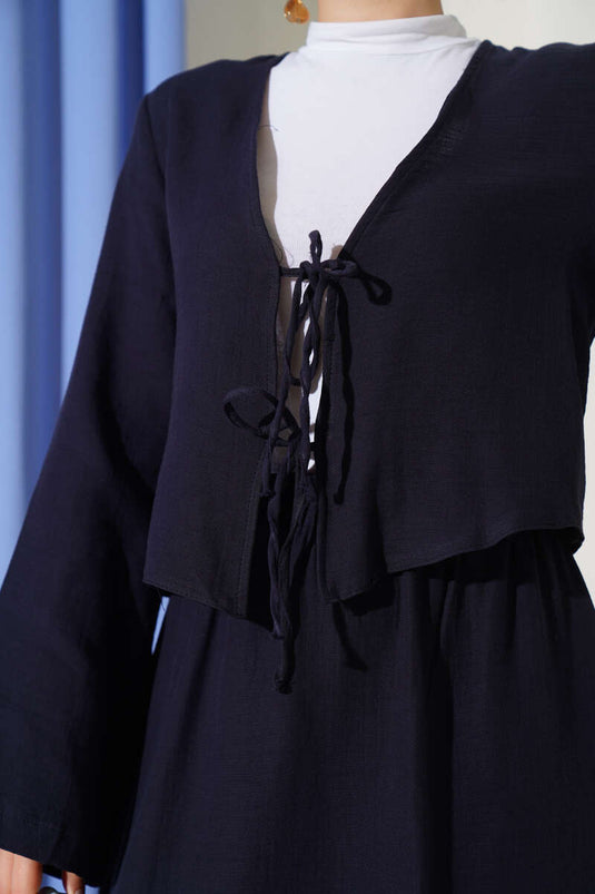 Ensemble deux pièces avec jupe kimono à cordes, bleu marine