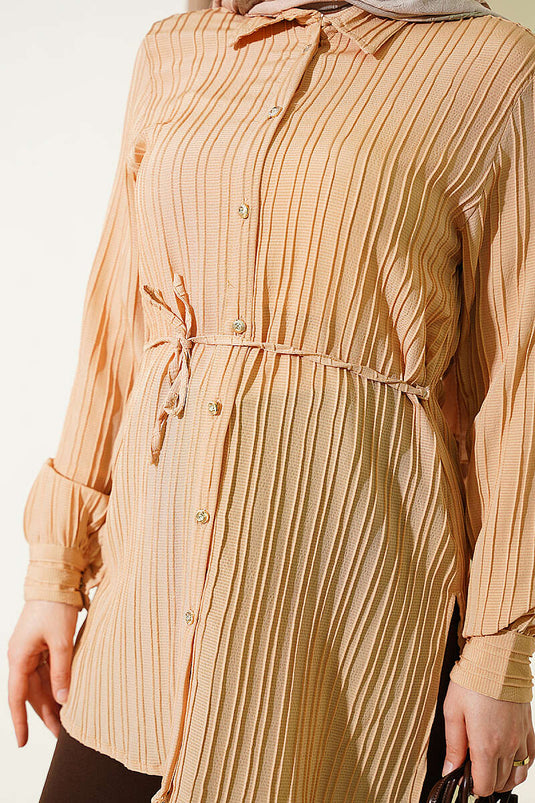 Camicia Latte Con Nodo E Bottoni In Pietra