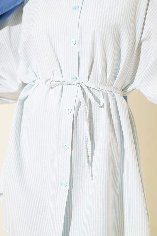 Chemise oversize à rayures verticales avec ceinture en corde, bleu glace