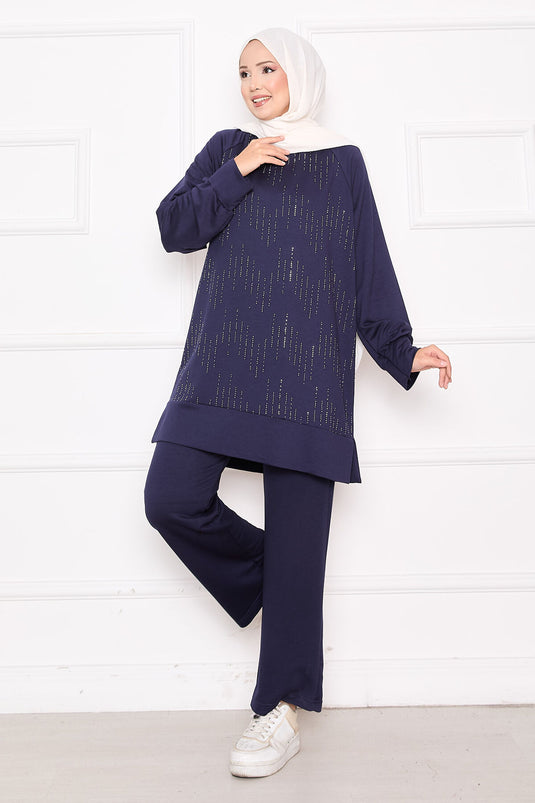 Costume deux pièces Oyso bleu marine avec détails en pierres scintillantes