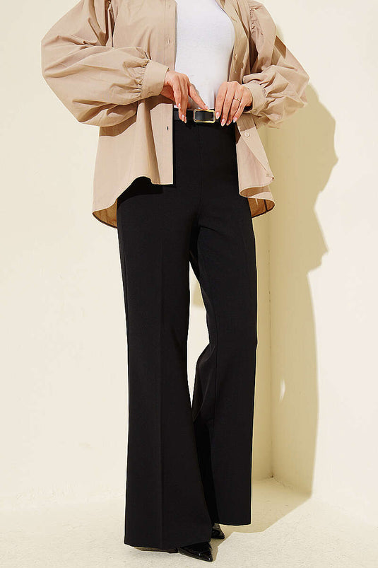 Pantalon noir espagnol à jambes larges avec ceinture