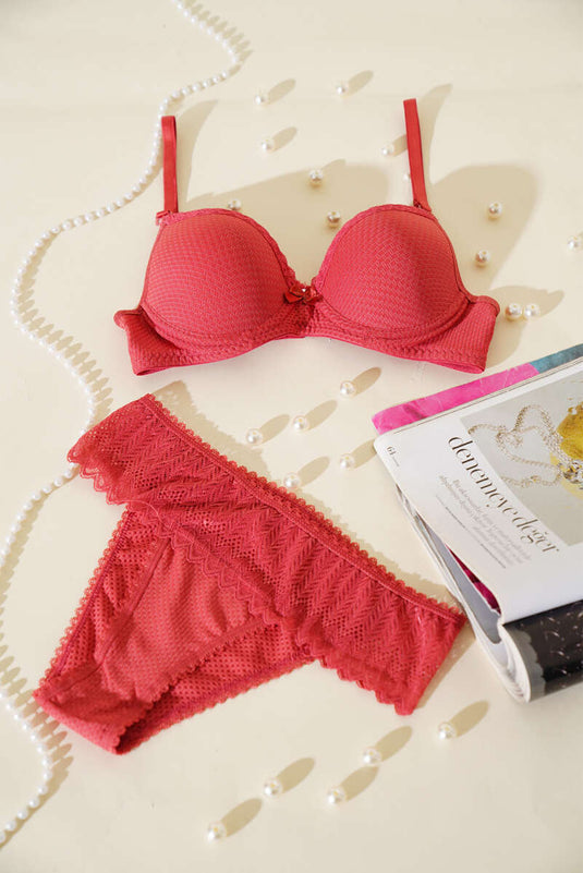 طقم حمالة صدر غير مبطنة بتفاصيل دانتيل جاكار وزهرة الرمان