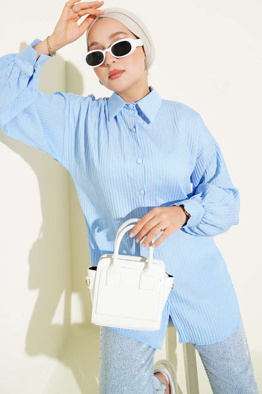 Chemise basique à rayures en relief bleu bébé