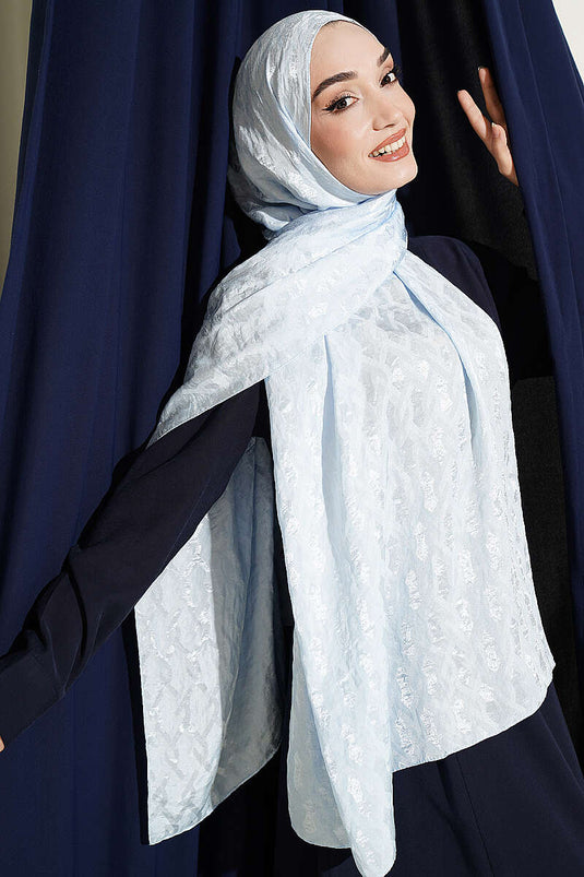 Écharpe Jacquard Brodée Baby Blue