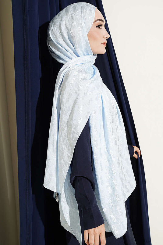 Écharpe Jacquard Brodée Baby Blue
