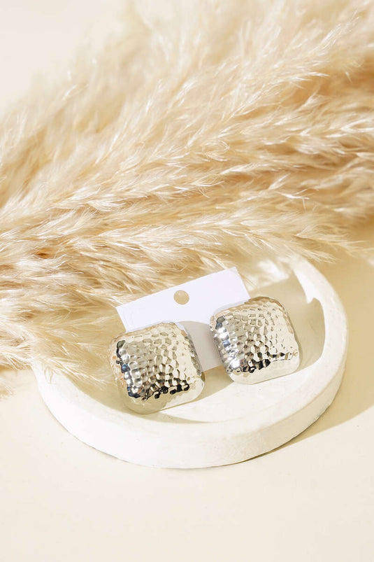 Boucles d'oreilles carrées en argent gaufré