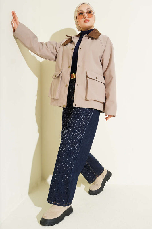 Veste en velours beige à col et poches