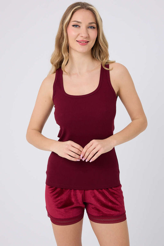 طقم بيجامة شورت مخملي بورجوندي