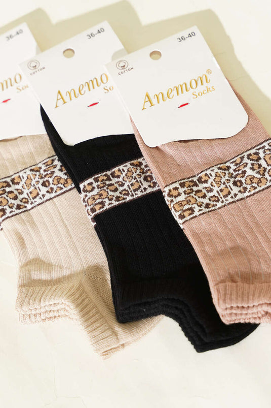 مجموعة 3 جوارب نسائية من القطن بنقوش متنوعة 4