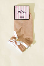 Chaussettes basses pour femme avec nœud et perles couleur latte