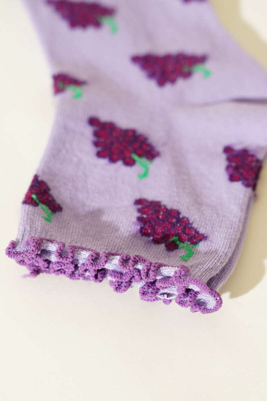 جوارب نسائية قصيرة بنقشة فواكه، لون أرجواني فاتح