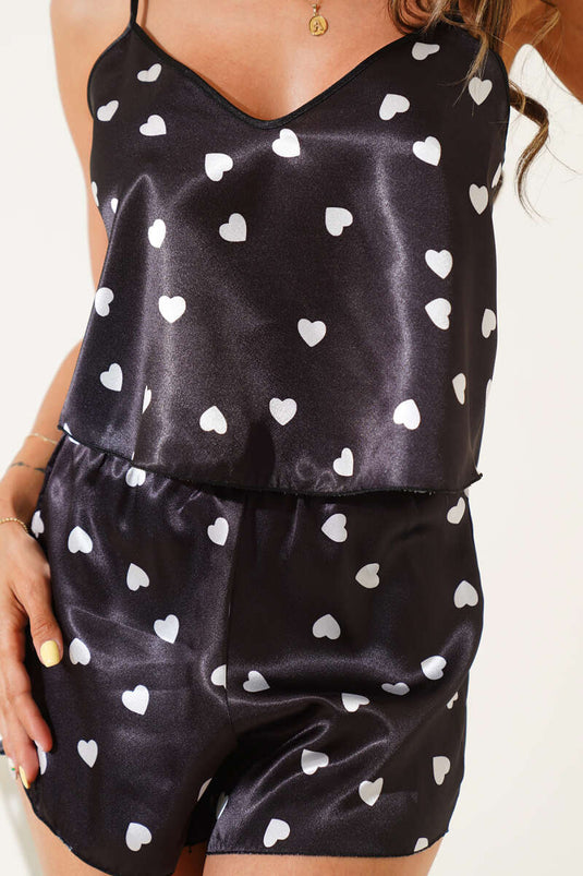 Kalp Desenli Askılı Saten Pijama Takımı Siyah Beyaz