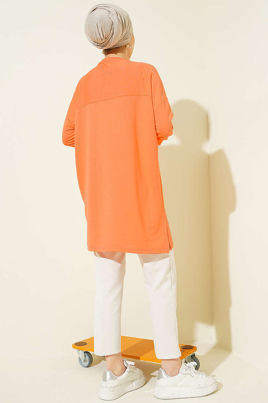 Tunique basique avec détail cœur orange