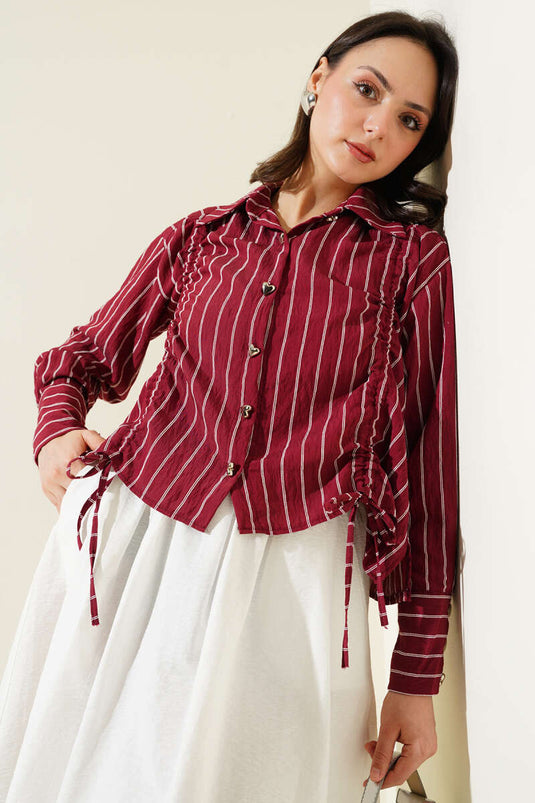 Kurzes Hemd mit Herz-Knopfleiste und Raffung, Weinrot