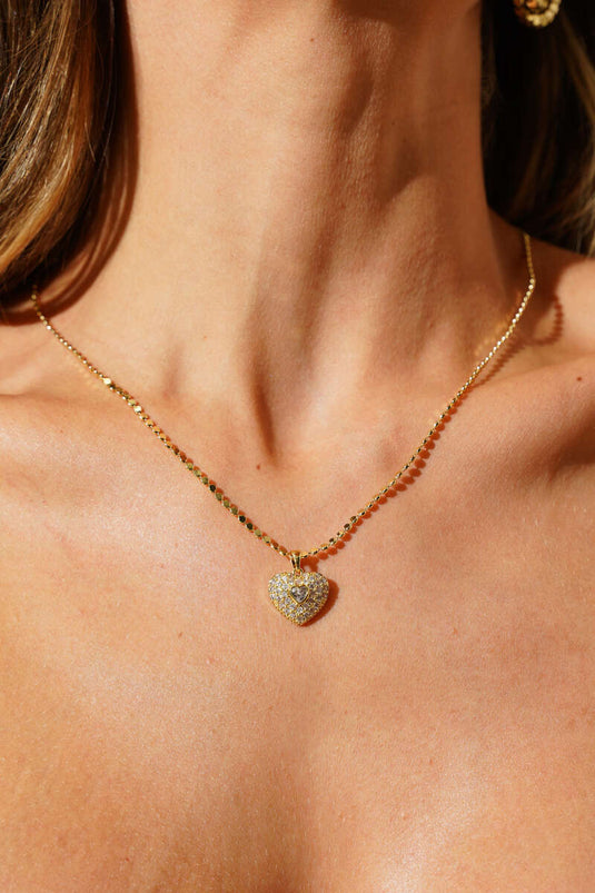 Kalp Figürlü Taşlı Kolye Gold