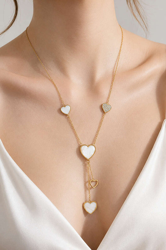Heart Pendant Necklace With Stone Details In Gold
