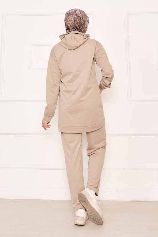 Kangaroo Pocket and Hood Detailed Two-Piece Suit Beige