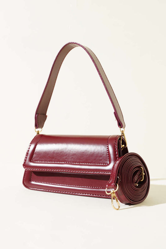 Pochette magnétique avec couvercle, rouge bordeaux